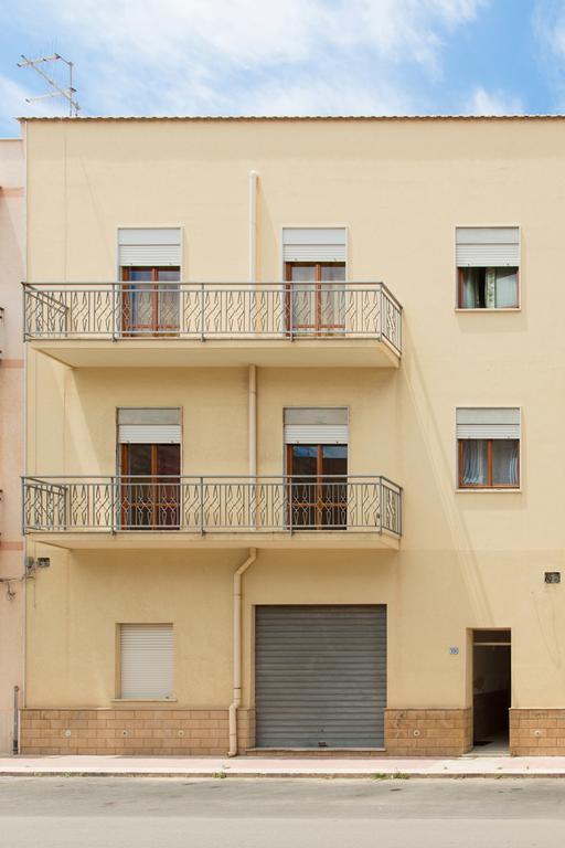 Hotel Licata Posti Letto Trapani Exterior foto